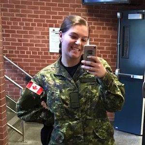 Meet your Posher, Jillian